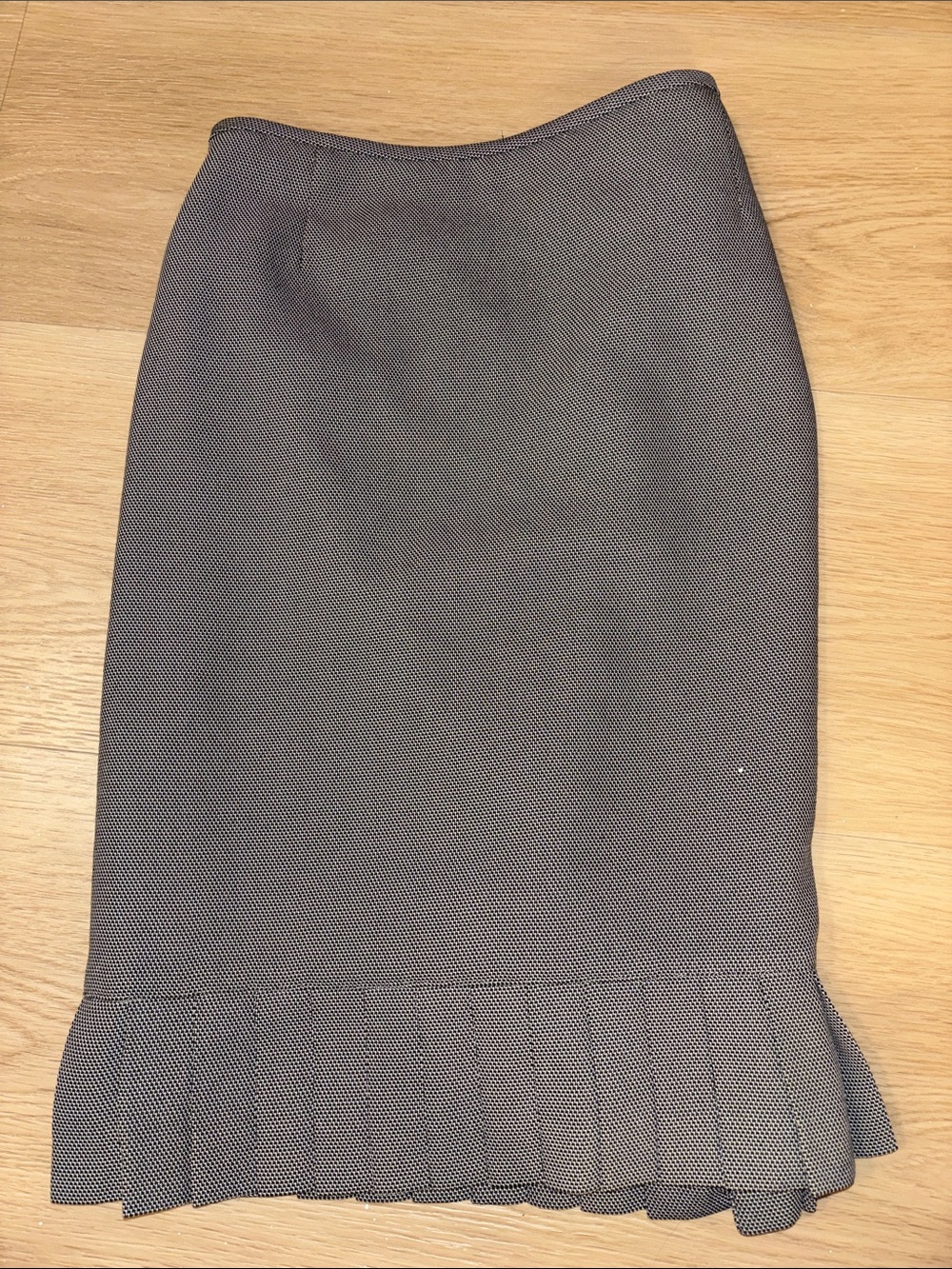Tailored Pleated-Hem Pencil Skirt in Charcoal Gray